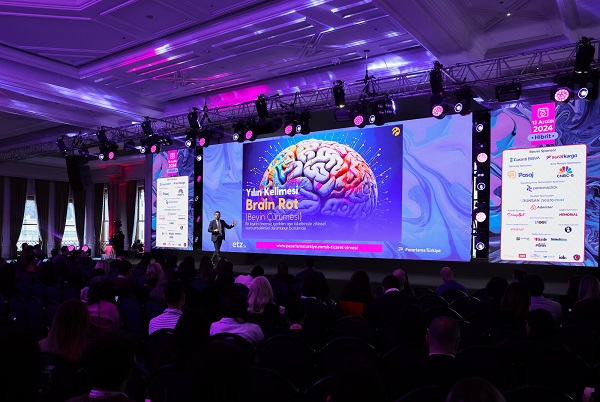 Pazarlama Türkiye, 5. E-Ticaret Zirvesi’ni Çırağan Sarayı’nda gerçekleştirdi